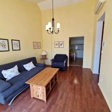 Aparthotel Lukic Slano